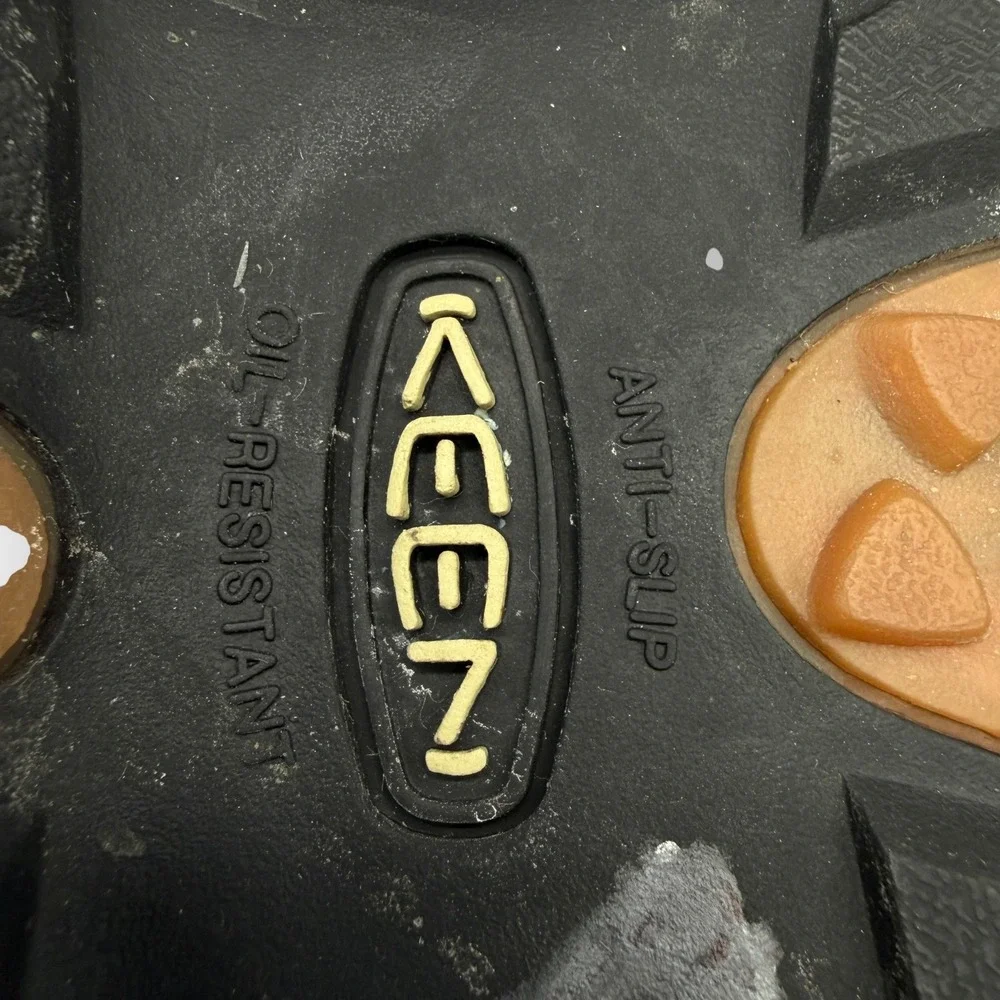 Keen Black Leather work Shoes 11.5 Anti-Slip Oil Resistant Non-marking Chunky